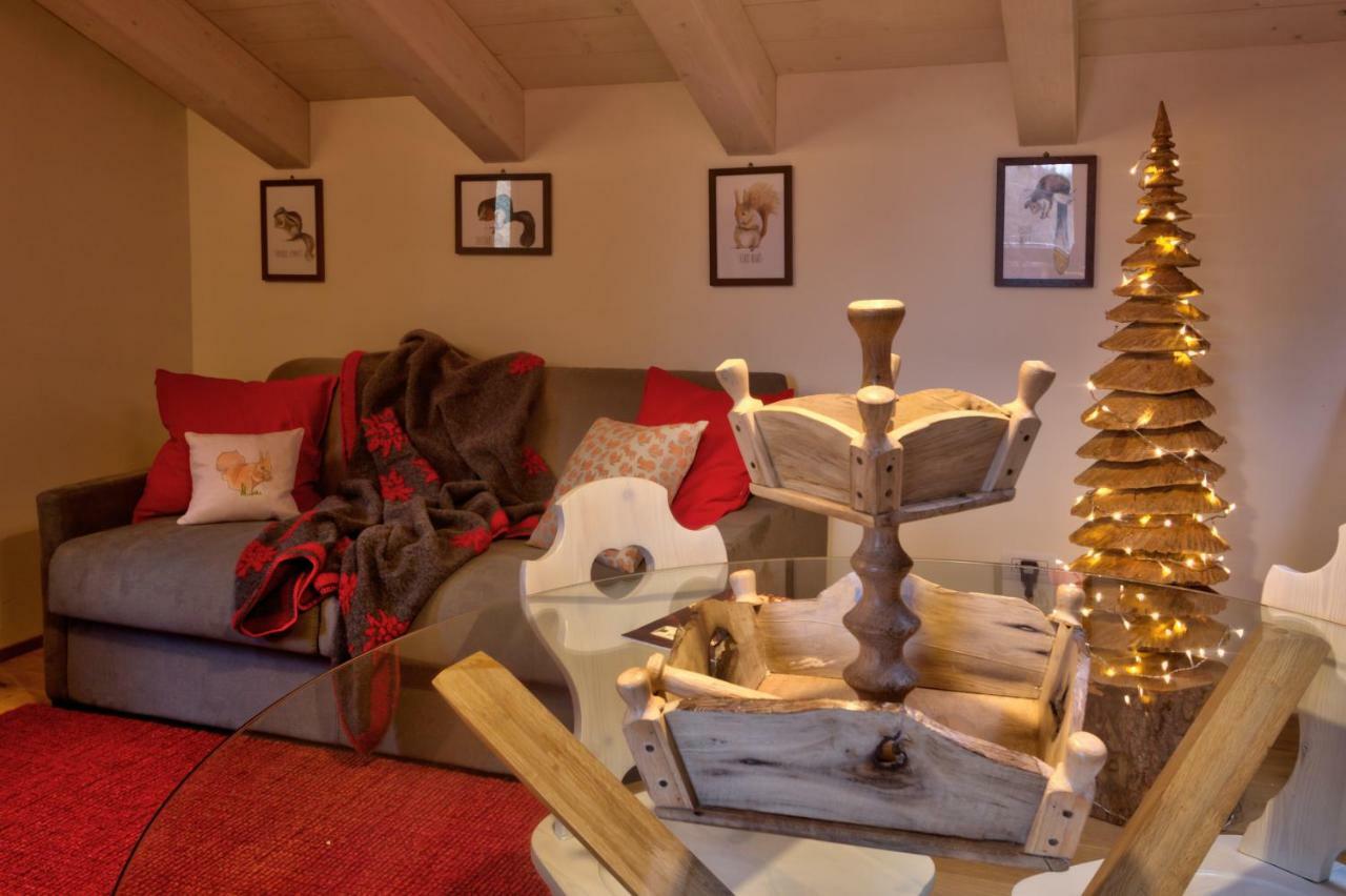 Nellali Villa Гресан Екстериор снимка