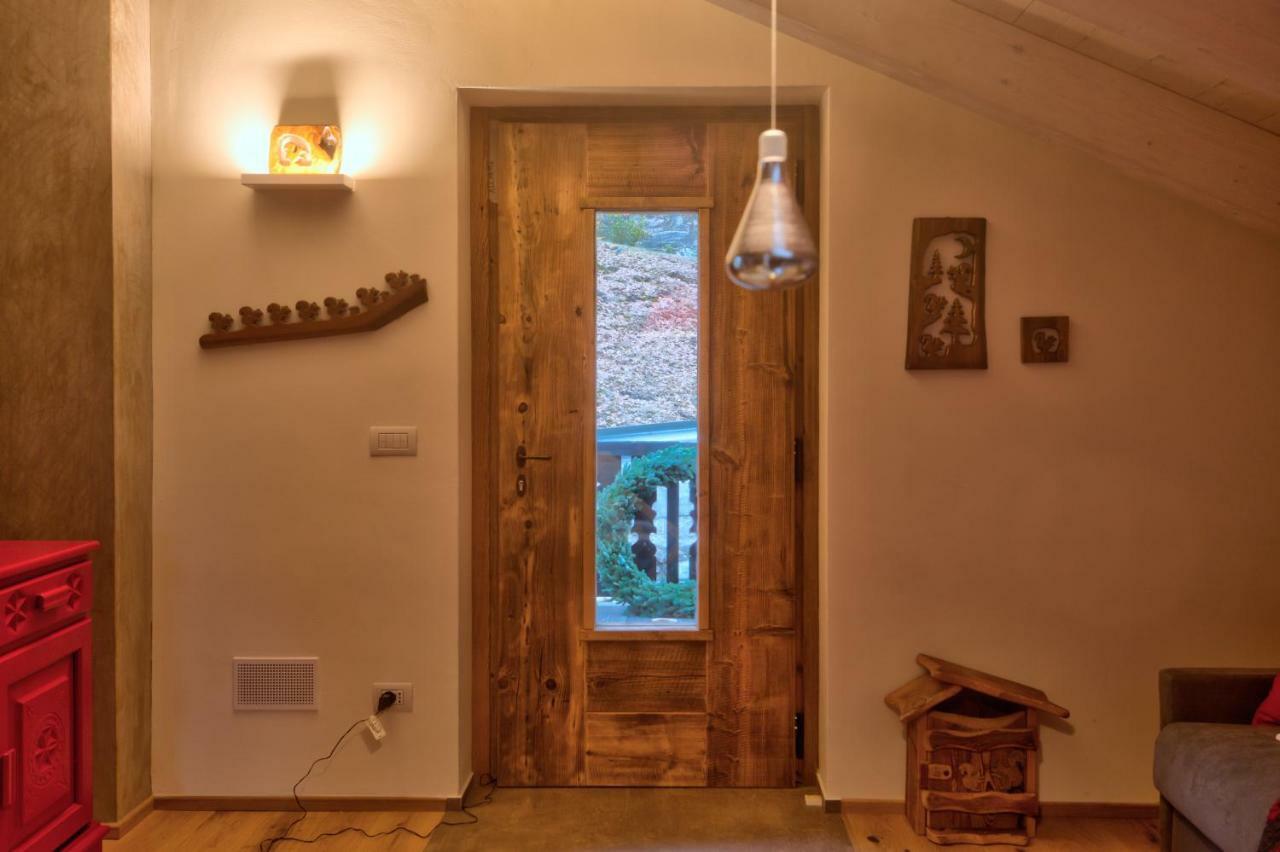 Nellali Villa Гресан Екстериор снимка