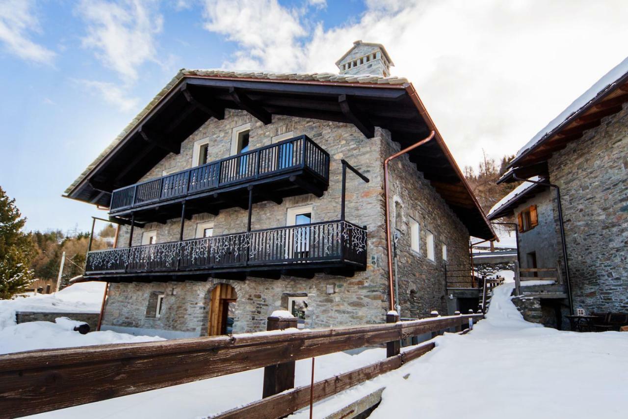 Nellali Villa Гресан Екстериор снимка